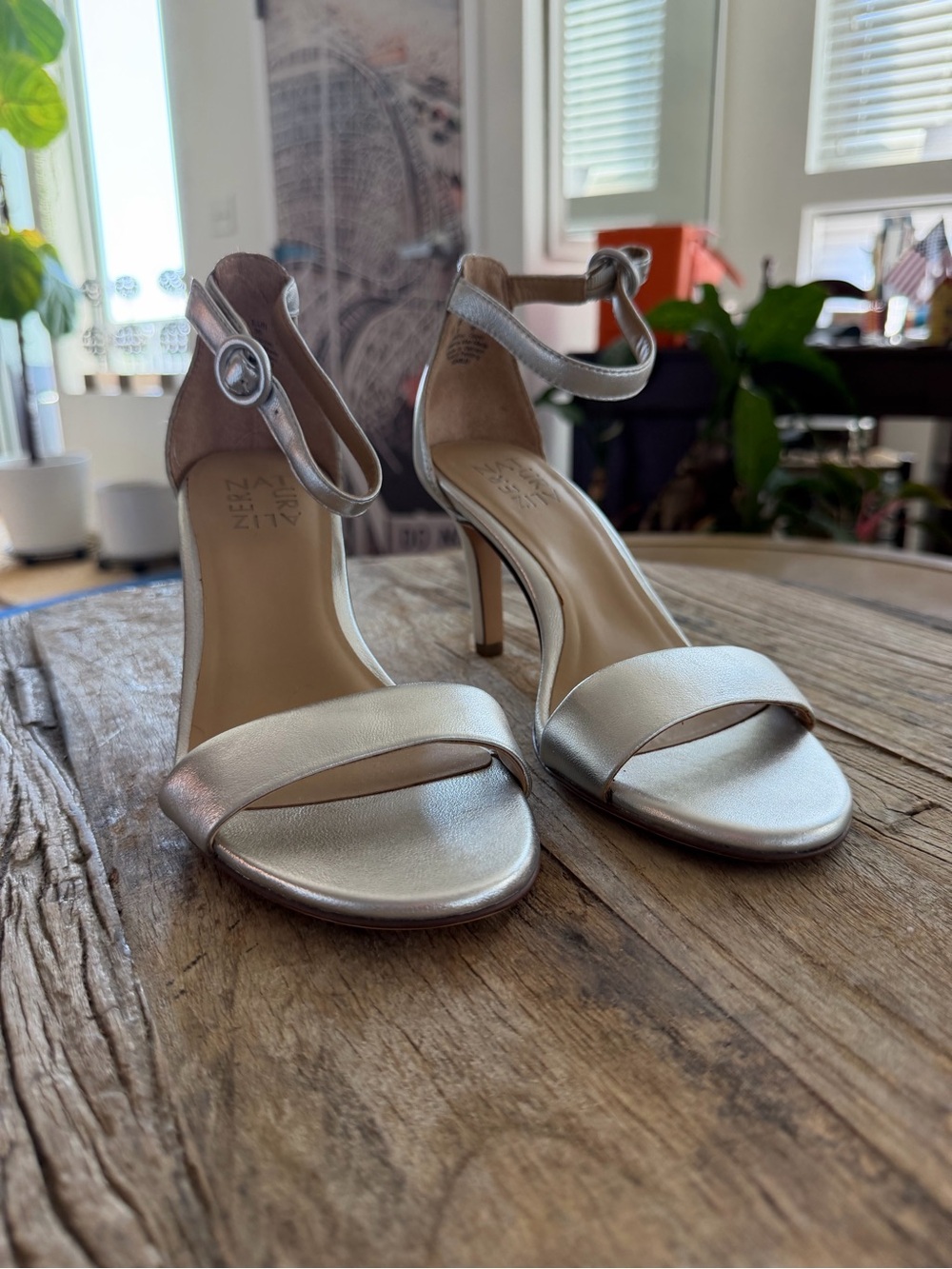 Naturalizer KINSLEY Silver Open-Toe Ankle-Strap Sandals-Worn Once 6W